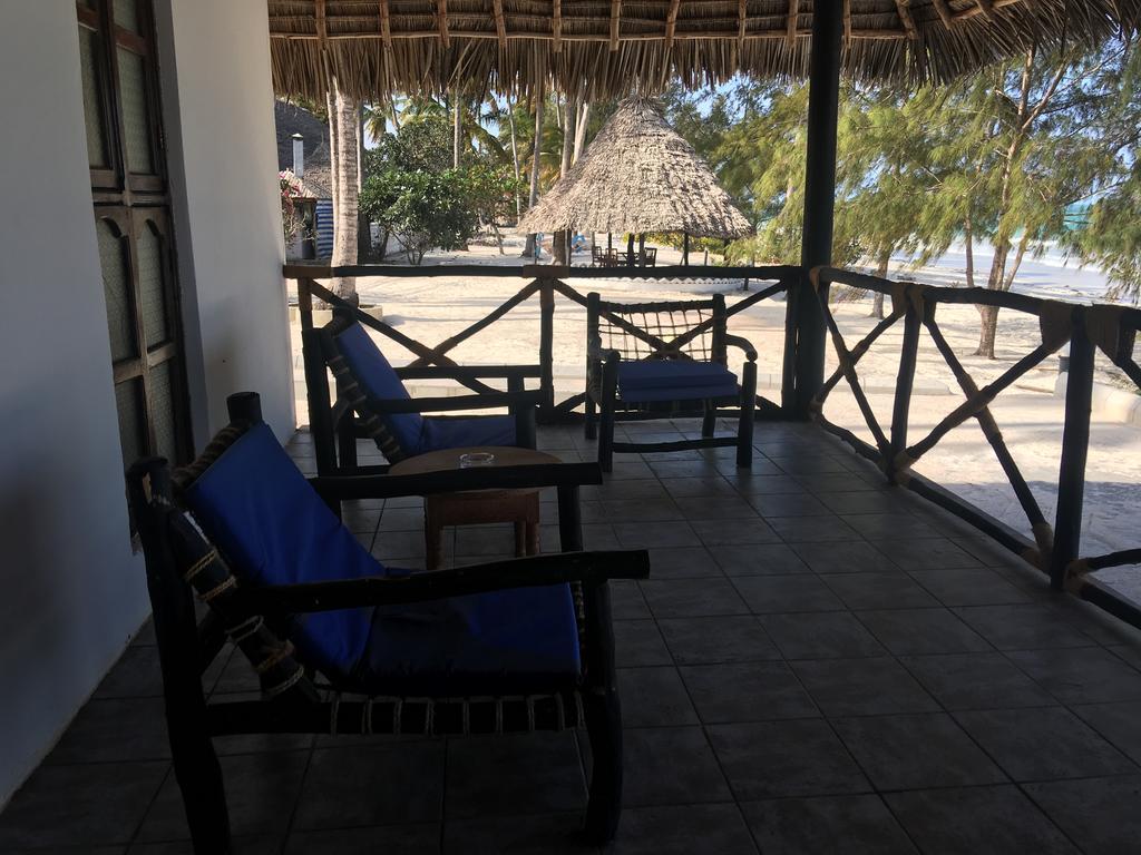 Mermaids Cove Beach Resort & Spa Uroa Exterior photo